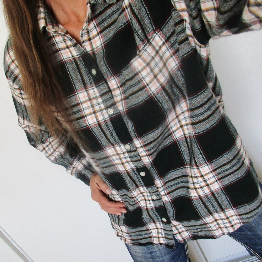 OLD NAVY Shirt Size Large Plaid Button Down Flannel